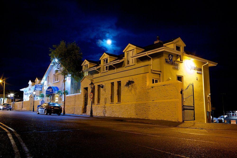 Watersedge Hotel Cobh Eksteriør bilde